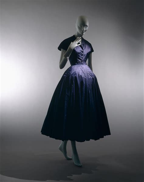 vintage dior evening gowns|christian dior 1947 collection designs.